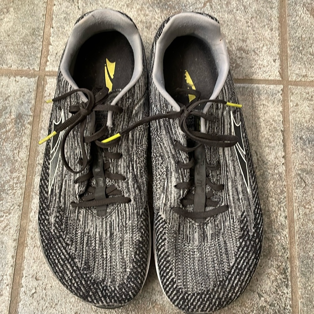 12.5 Men’s Grey Altra Trainers